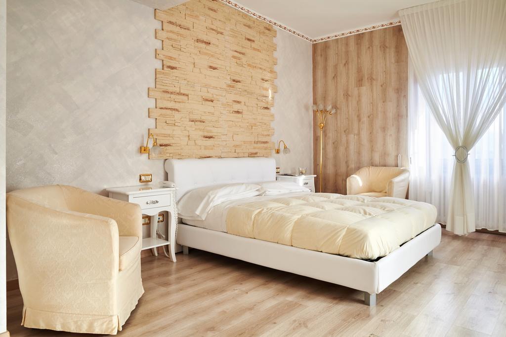 Hotel Villa Delle Ortensie Sant'Omobono Terme Экстерьер фото