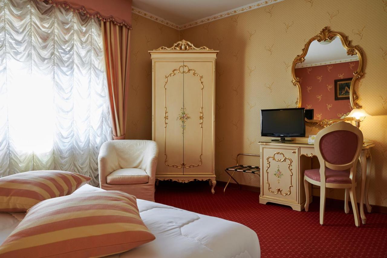 Hotel Villa Delle Ortensie Sant'Omobono Terme Экстерьер фото